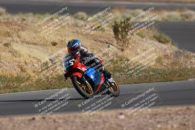 media/Apr-19-2025-AHRMA (Sat) [[3d98ca3309]]/Race/Group 8/Turn 4/